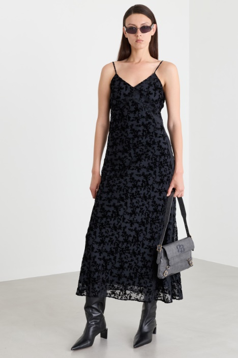 Burnout velvet maxi dress - Intrend