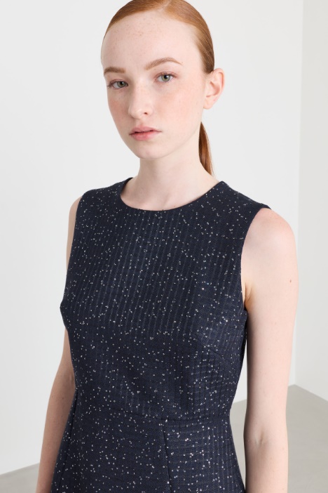 Abito corto in stuoia con paillettes