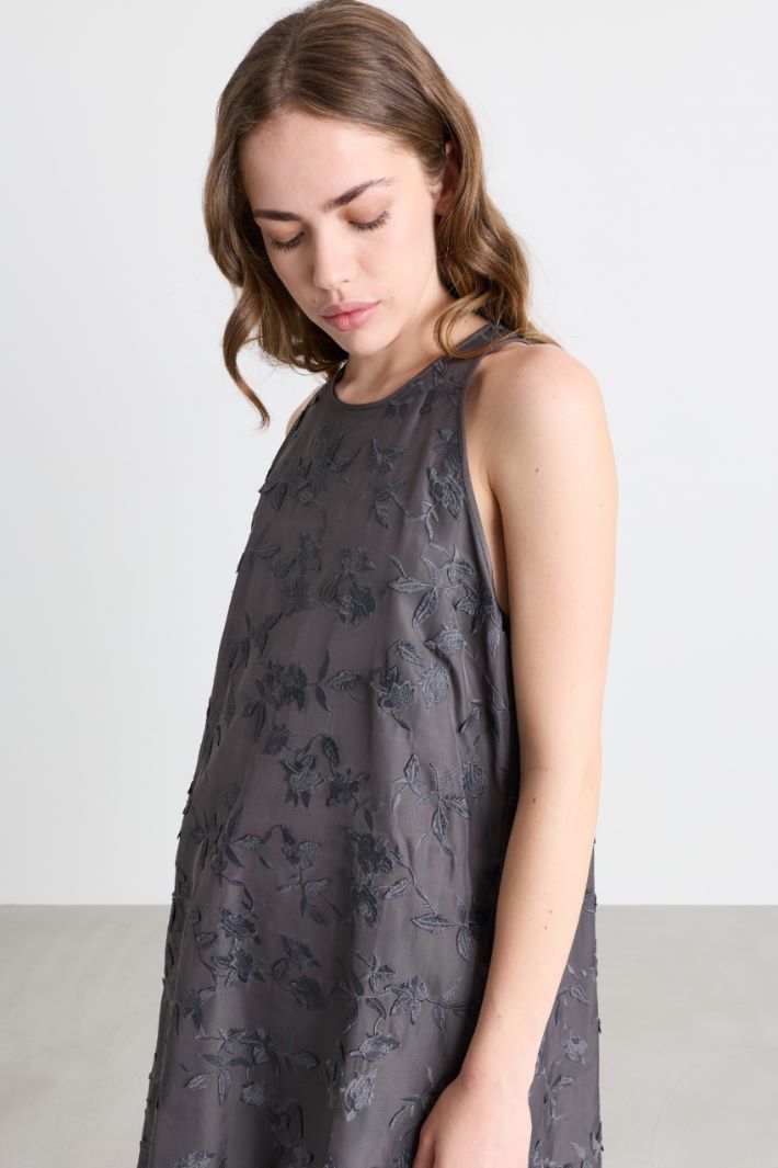 Floral-embroidered taffeta dress - GREY - Intrend - 3