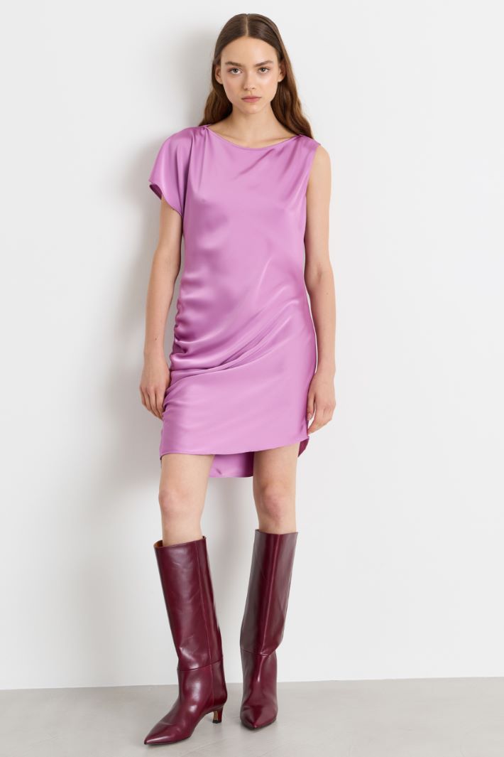 Asymmetric satin dress - LILAC - Intrend - 2