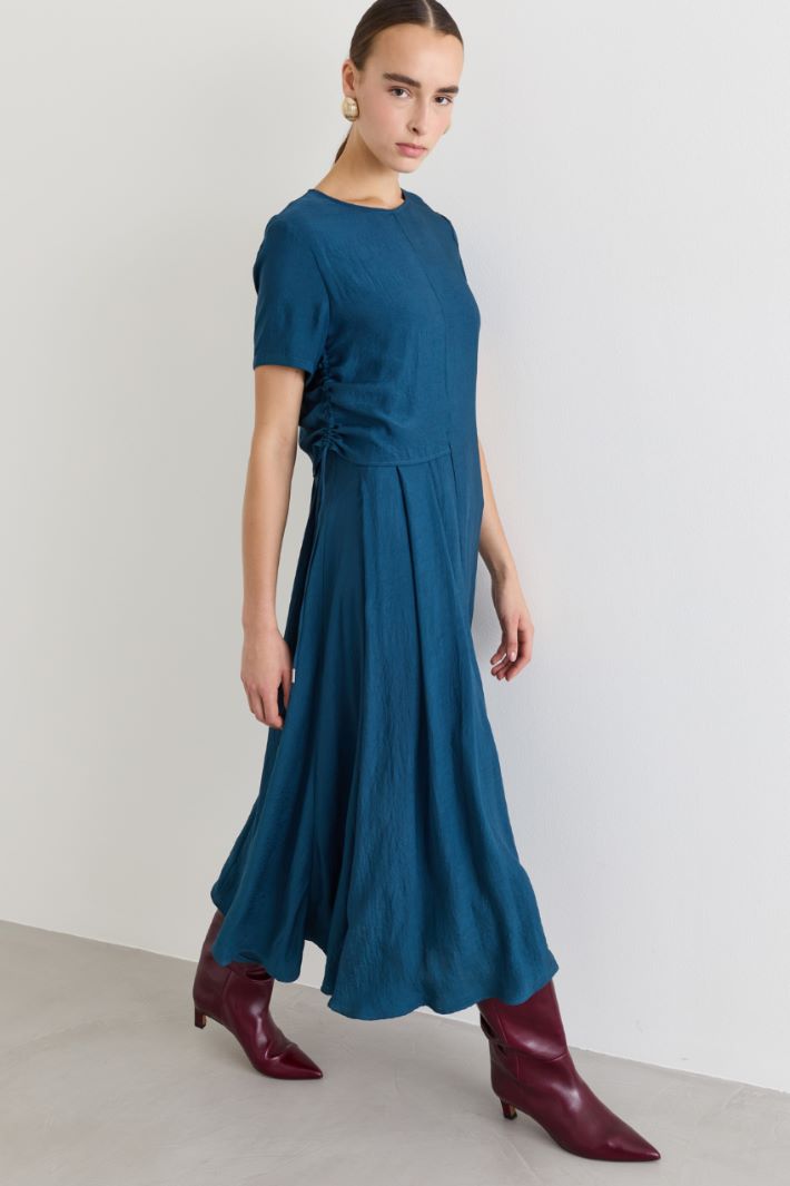 Abito midi in twill crinkle - BLU - Intrend - 2