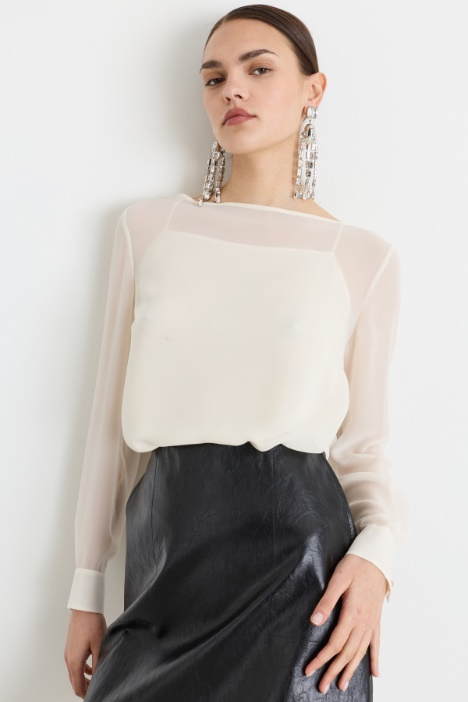 Georgette blouse with jewelled button - Intrend