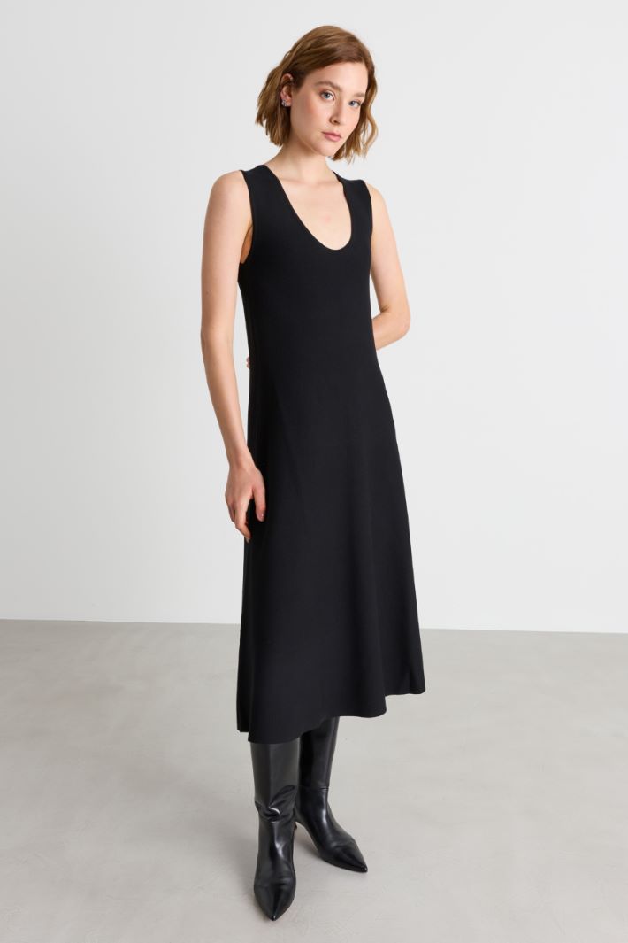 Abito longuette in viscosa stretch - NERO - Intrend - 2