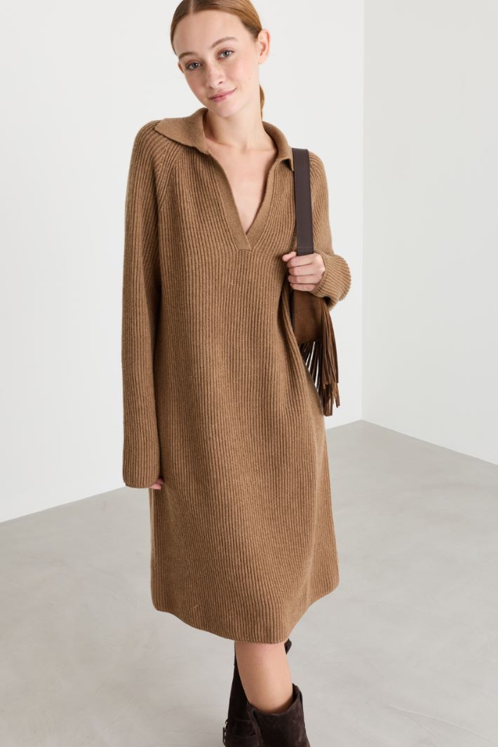 Abito morbido in maglia - CAMMELLO - Intrend - 2