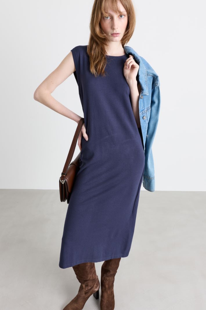 Sleeveless knitted dress - BLUE - Intrend - 2