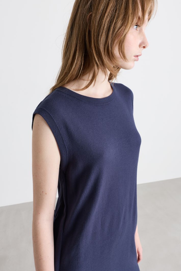 Sleeveless knitted dress - BLUE - Intrend - 3