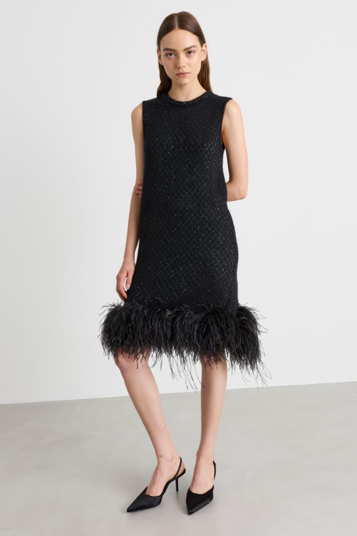 Minidress in maglia con piume - NERO - Intrend - 2