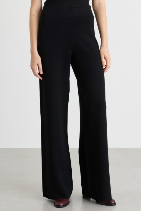 Pantalone largo in maglia