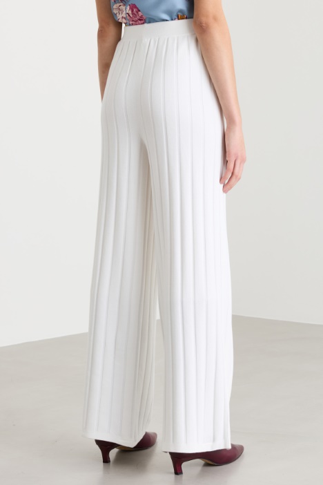 Pantalone in filato di viscosa stretch