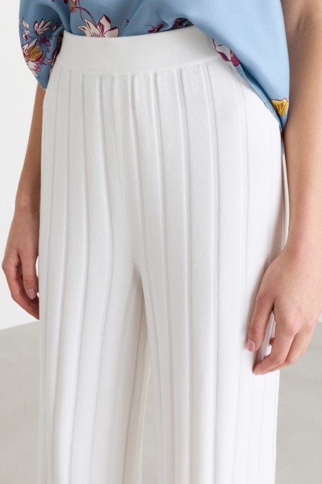 Pantalone in filato di viscosa stretch