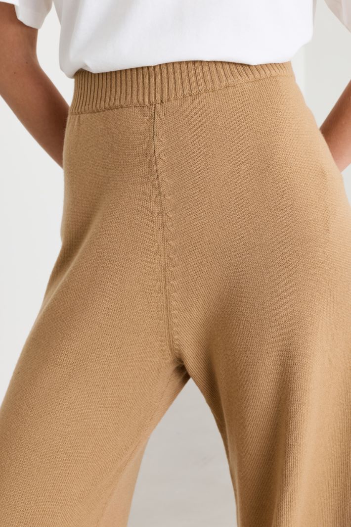 Wool knit joggers - CAMEL - Intrend - 3