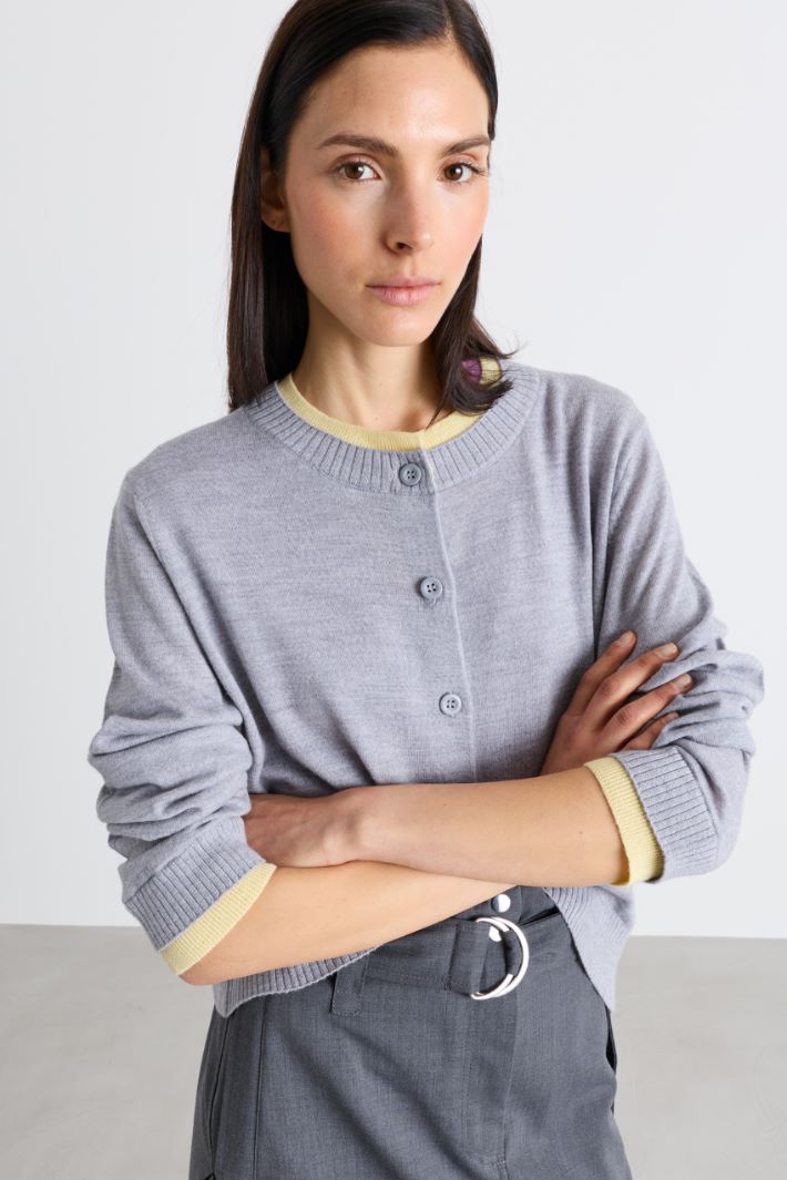 Cardigan à bords contrastants - GRIS JAUNE - Intrend - 3