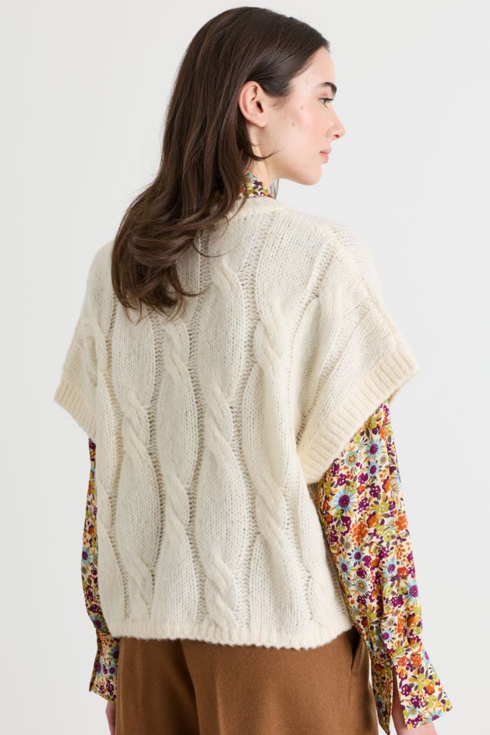 Gilet torsadé en maille duveteuse - BLANC - Intrend - 4