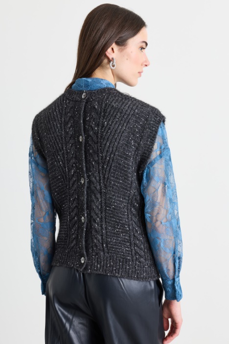 Gilet in alpaca a trecce