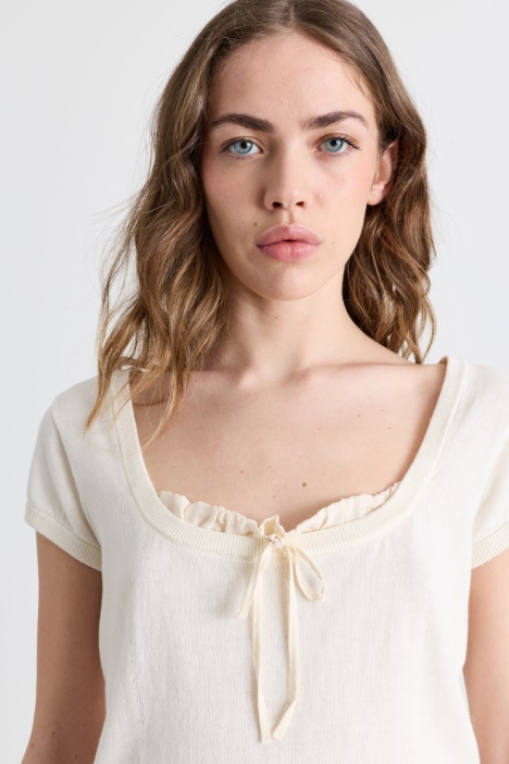 Maglia con fiocco in seta