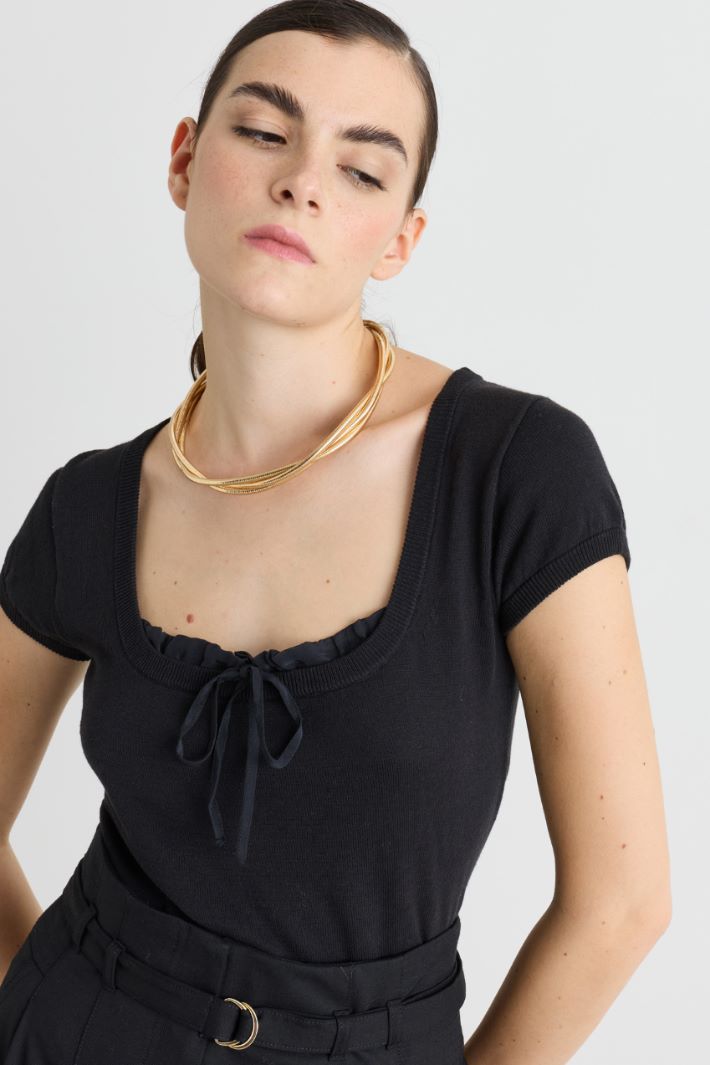 Maglia con fiocco - NERO - Intrend - 3