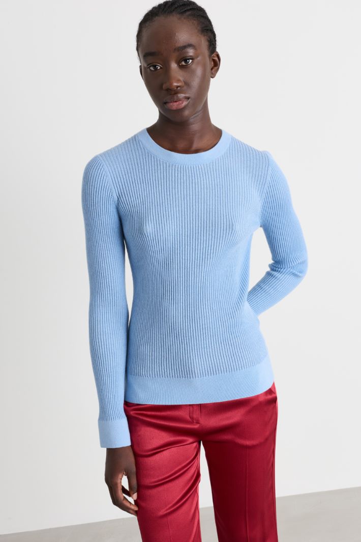 Fitted jumper with micro-sequins - LIGHT BLUE - Intrend - 2