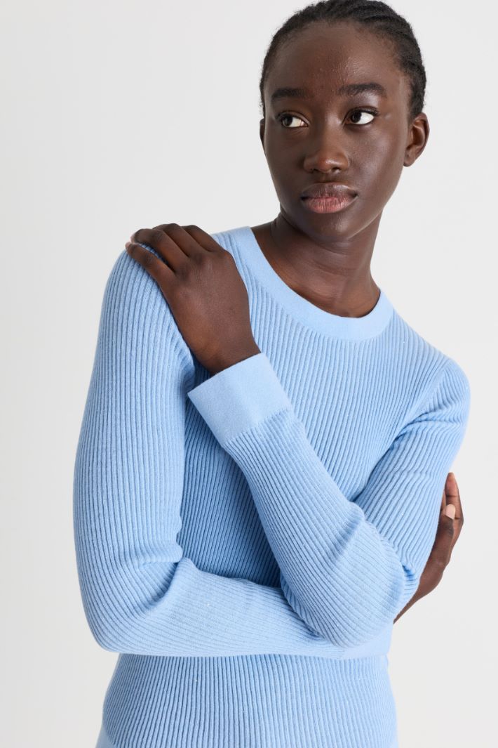 Fitted jumper with micro-sequins - LIGHT BLUE - Intrend - 3