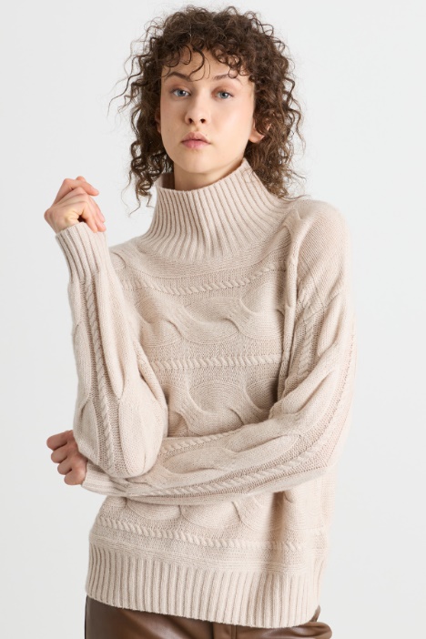 Pull torsadé - Intrend