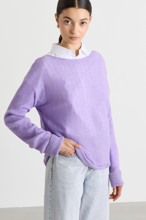 Maglia in misto lana a coste orizzontali