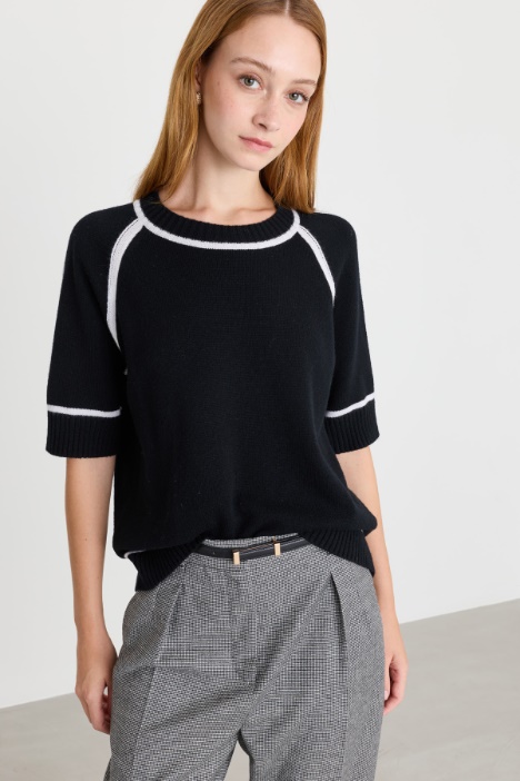 Contrasting Intarsia-Trim Knit Top - Intrend