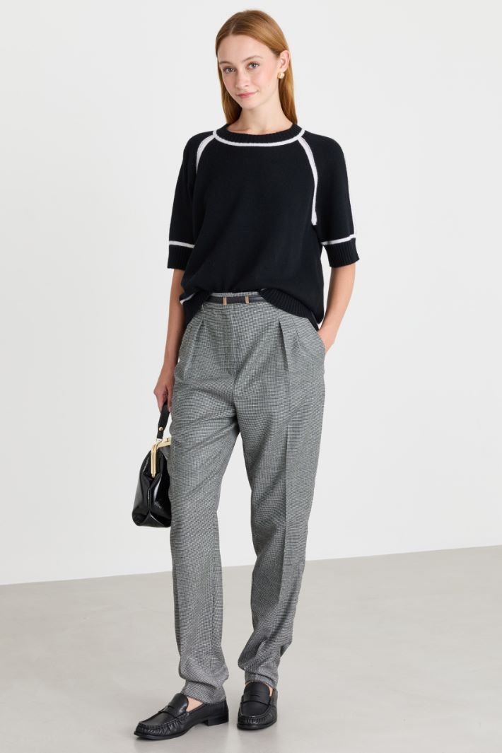 Jersey con bordes de intarsia en contraste - NEGRO - Intrend