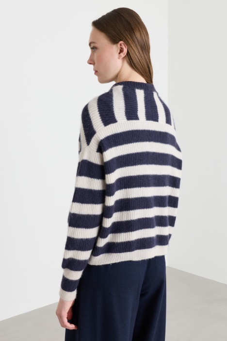 Maglia over in puro cashmere a coste