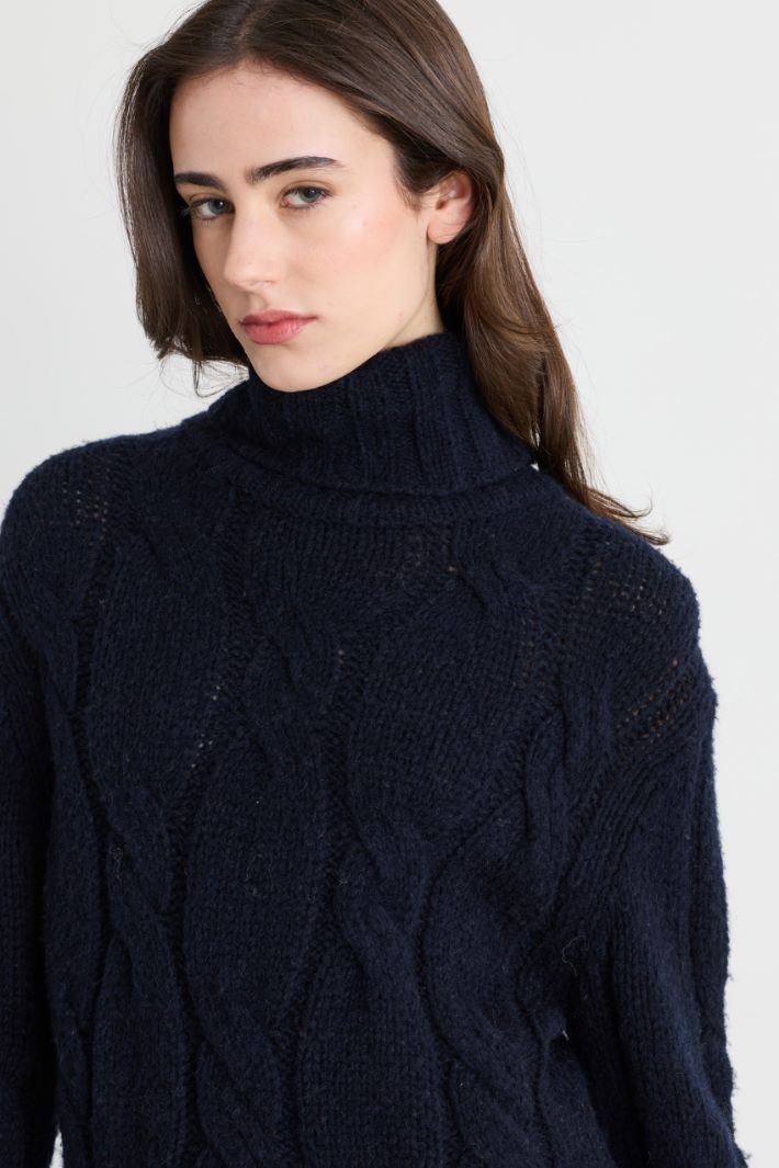 Soft cable-knit jumper - BLUE - Intrend - 3
