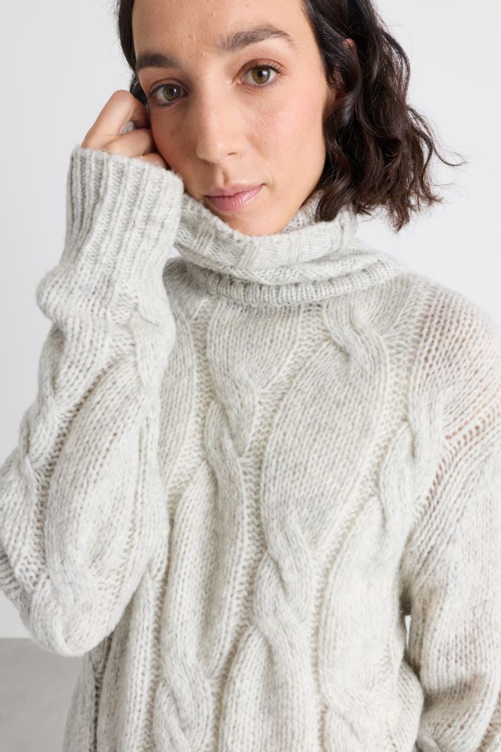 Soft cable-knit jumper - GREY - Intrend - 3