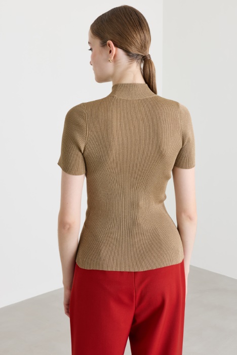 Maglia dolcevita a manica corta