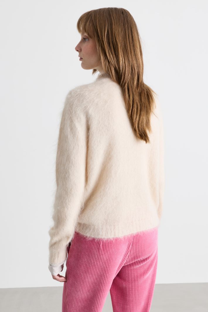 Rollkragenpullover aus kardiertem Mohair - BEIGE - Intrend - 4