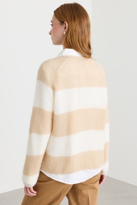 Maglia in mohair a coste inglesi