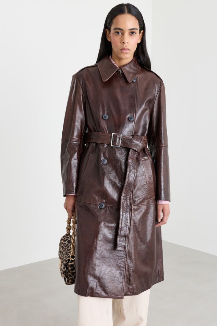 Glossy Belted Trench Coat - BROWN - Intrend - 2