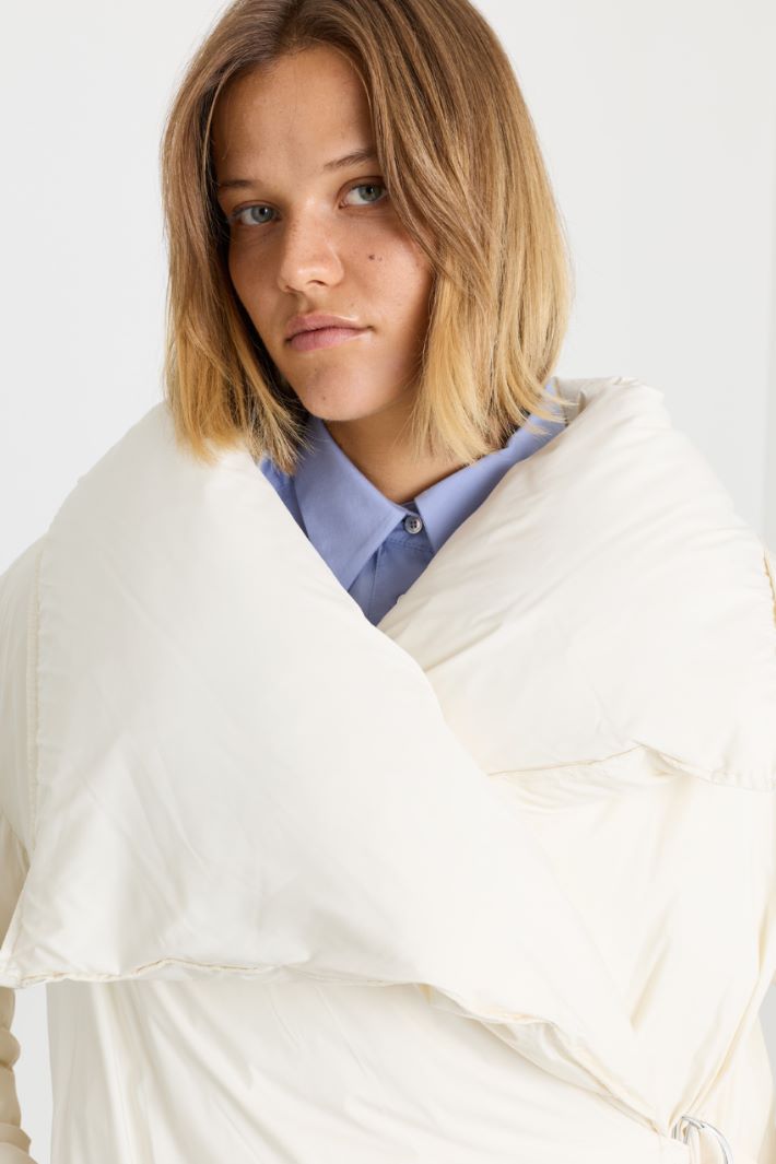 Oversized wrap padded jacket - WHITE - Intrend - 3
