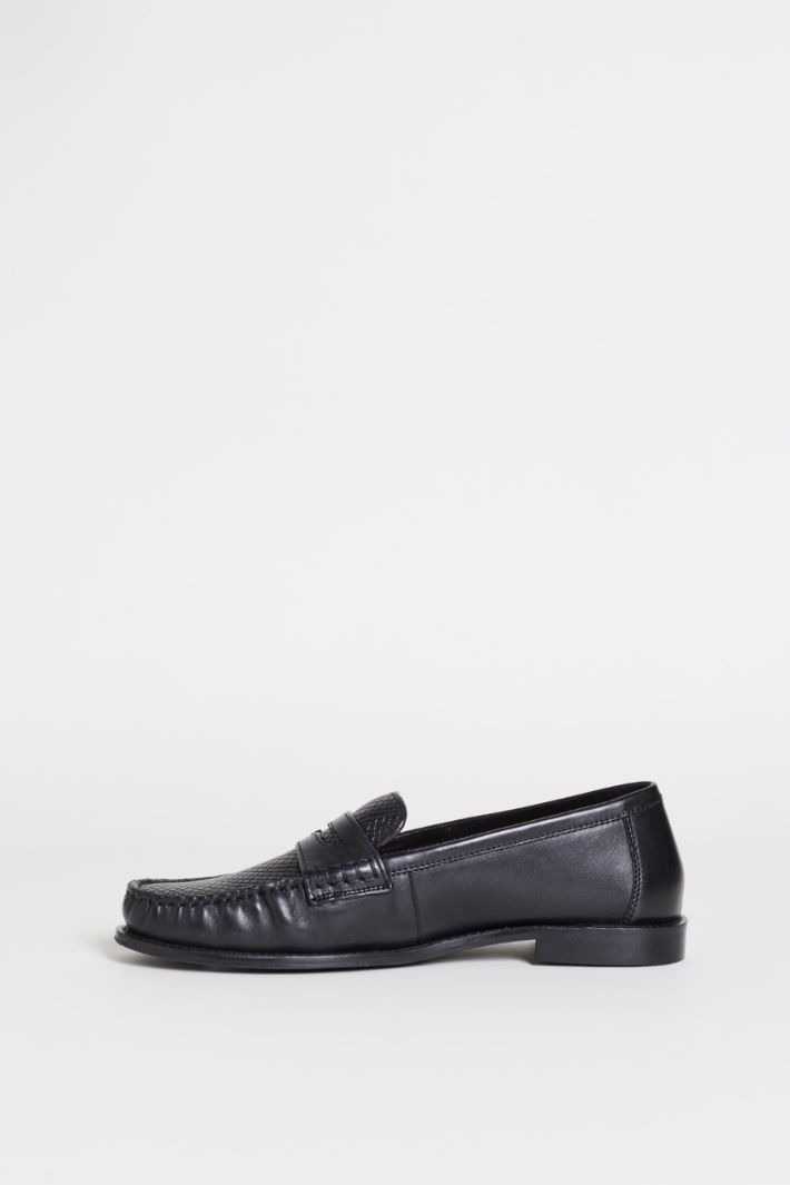 Mocasines de piel laminada - NEGRO - Intrend - 3