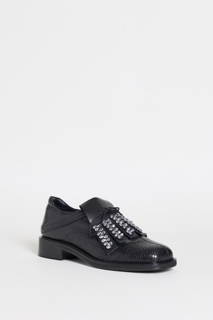 Brogues en cuir à frange-bijou - NOIR - Intrend - 2