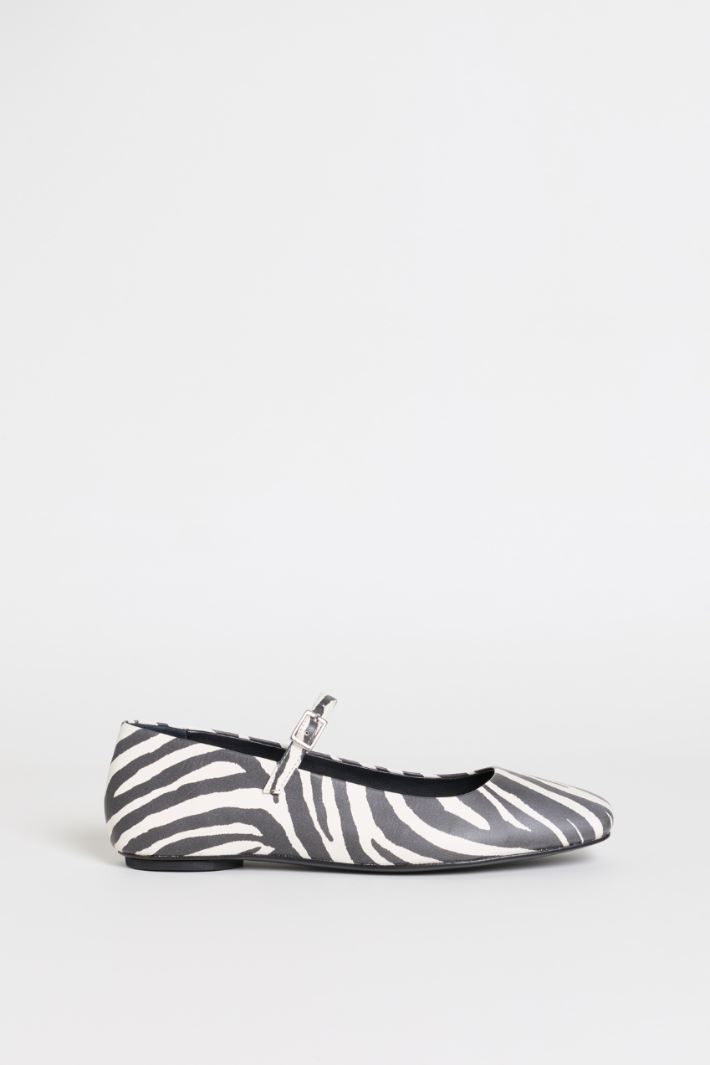 Zebra-print ballet flats - WHITE BLACK - Intrend