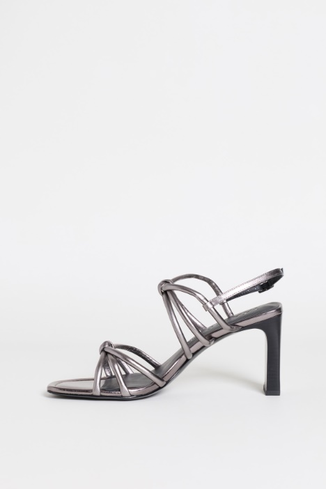 Sandali in pelle laminata