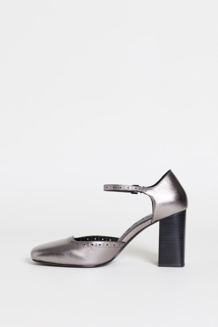 Laminated Leather Mary Janes - SILVER - Intrend - 3