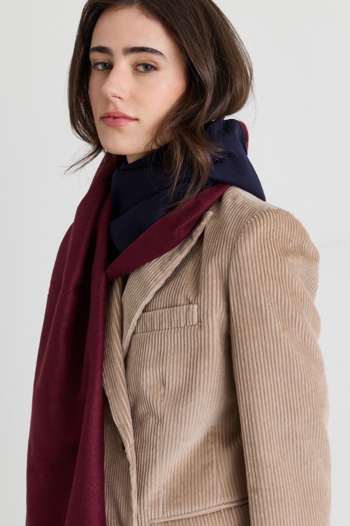 Double-Faced Stole - BORDEAUX BLUE - Intrend - 2