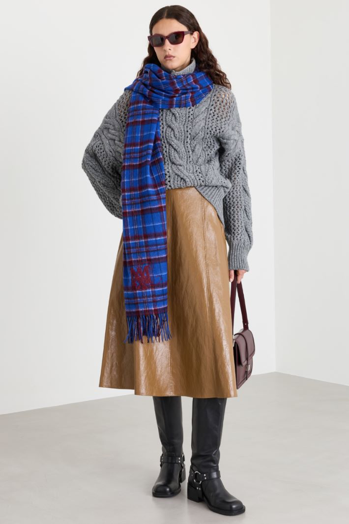 Wool stole with crest - BLUE BORDEAUX - Intrend - 2
