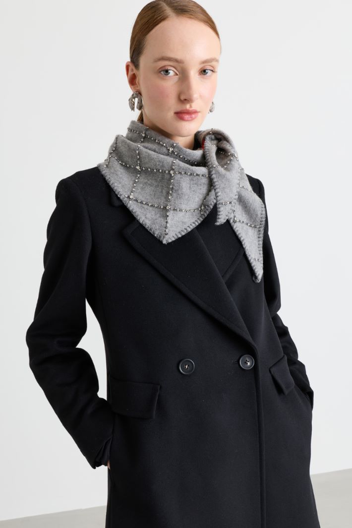 Fular de lana con pedrería - GRIS - Intrend - 2
