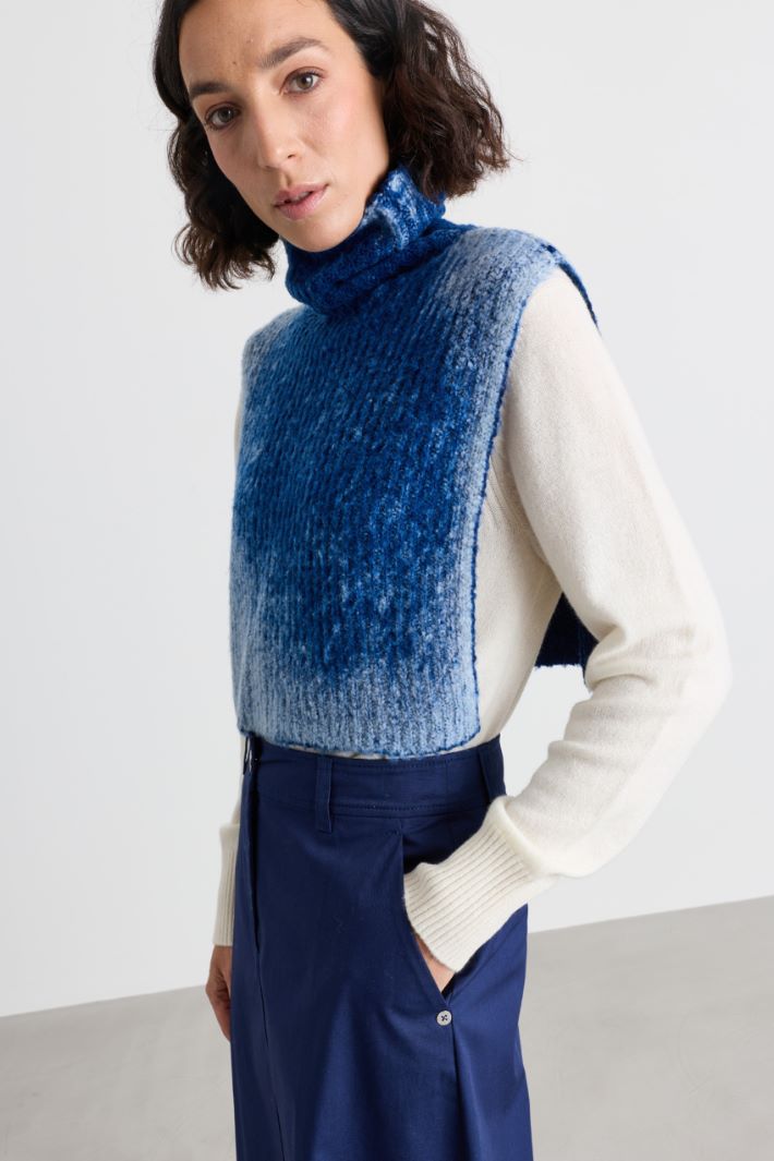 Collo in maglia - BLU - Intrend