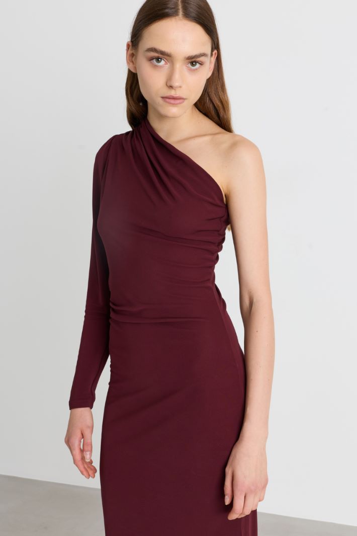 One-shoulder jersey dress - BORDEAUX - Intrend - 3