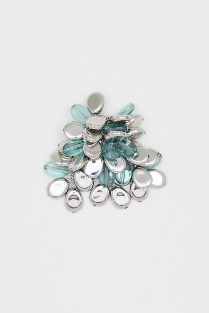 Broche de metal y resina - PLATA - Intrend
