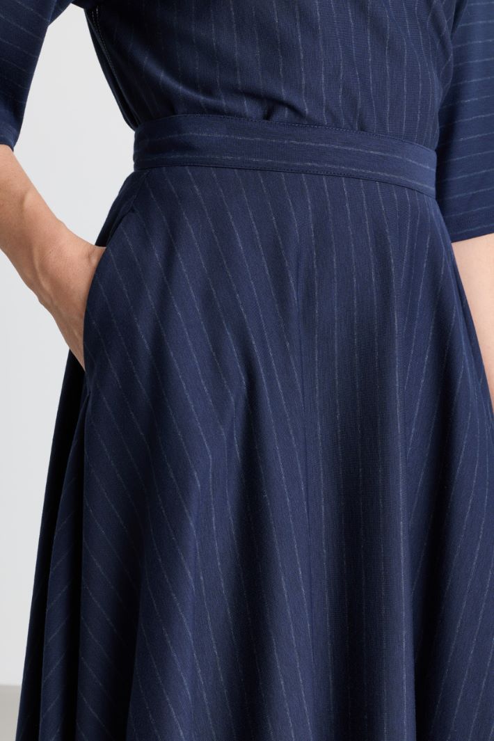 Pinstripe A-line skirt - BLUE - Intrend - 3