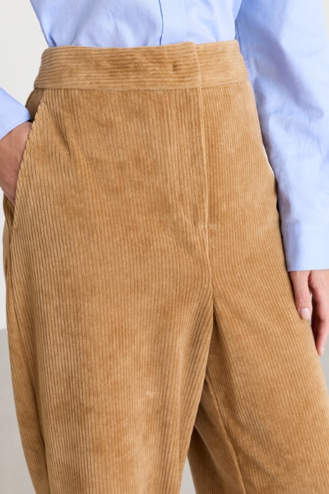 Pantalone dritto in velluto di cotone