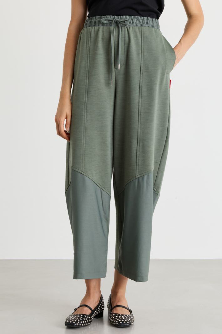 Joggers con inserti - VERDE - Intrend - 2