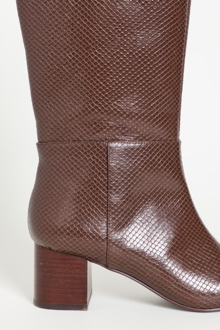 Coated Fabric Boots - BROWN - Intrend - 4