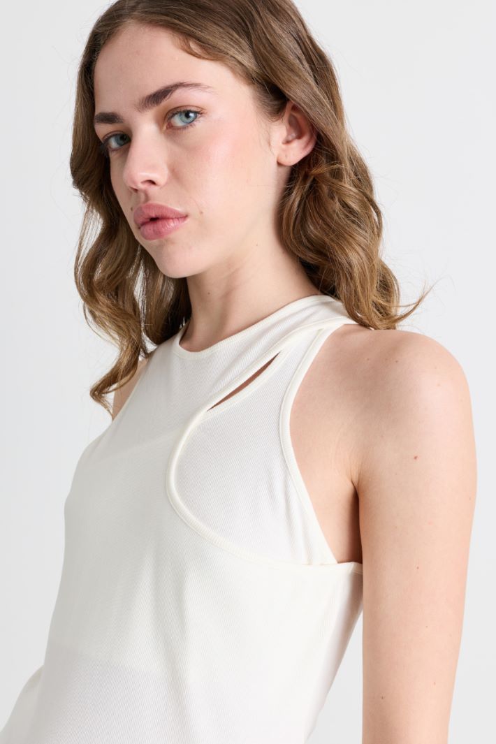 Top cut-out senza maniche - BIANCO - Intrend - 3
